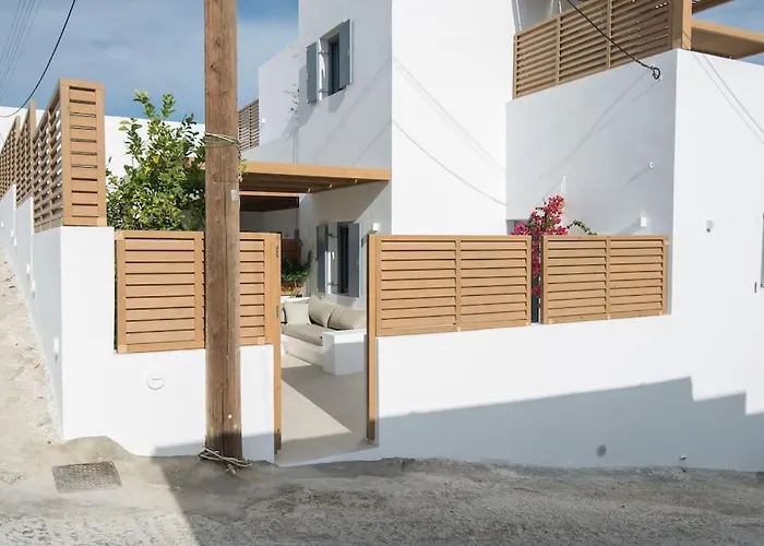 Aba ηospitalité, The Deluxe Suite, * Naousa (Paros)