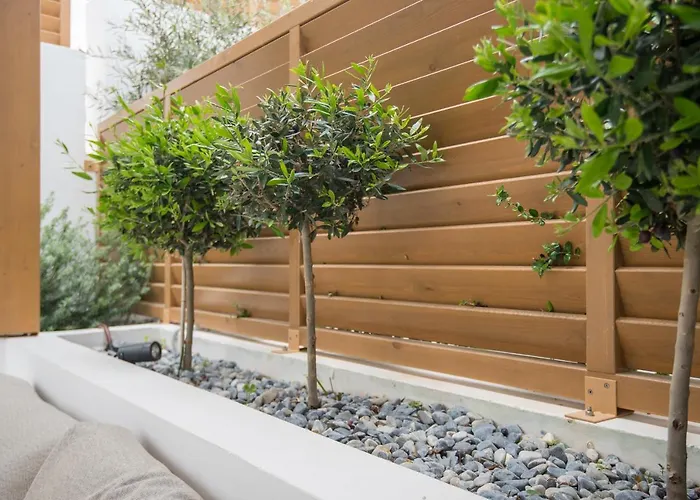 Aba ηospitalite, The Deluxe Suite, *